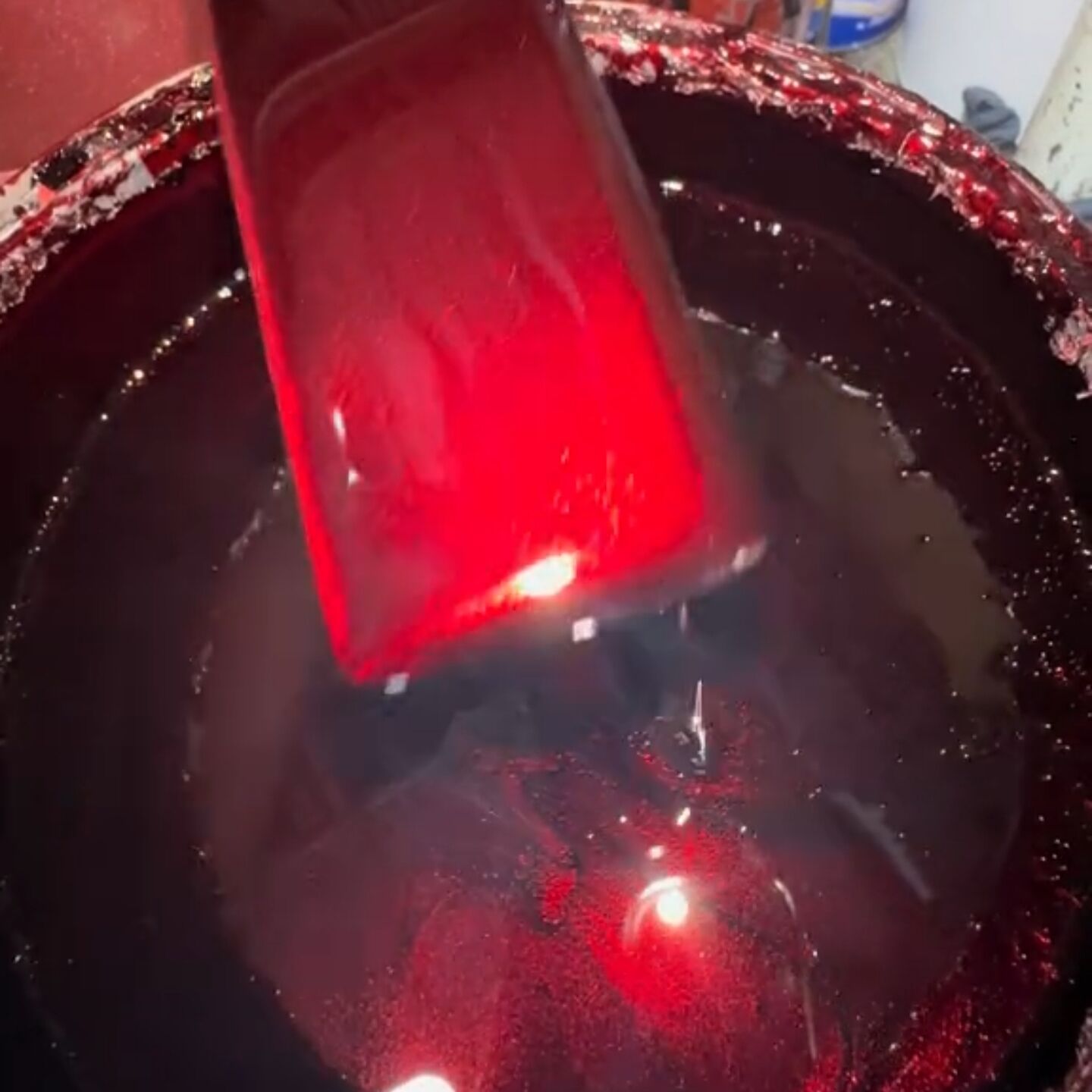 Mica Powder Colorant - Metallic Blood Red Automotive Paint Pearl