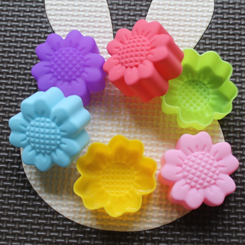 6 Pcs Set Non-Stick Flower Des - огляд і ціна Soap Making Organic