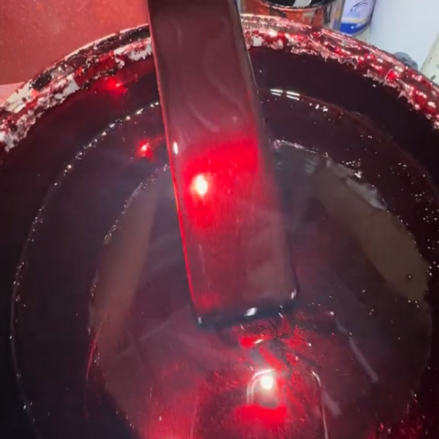 Metallic Blood Red Automotive  - огляд і ціна Mica Powder Colorant